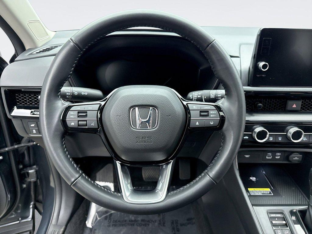 used 2025 Honda CR-V car, priced at $33,599