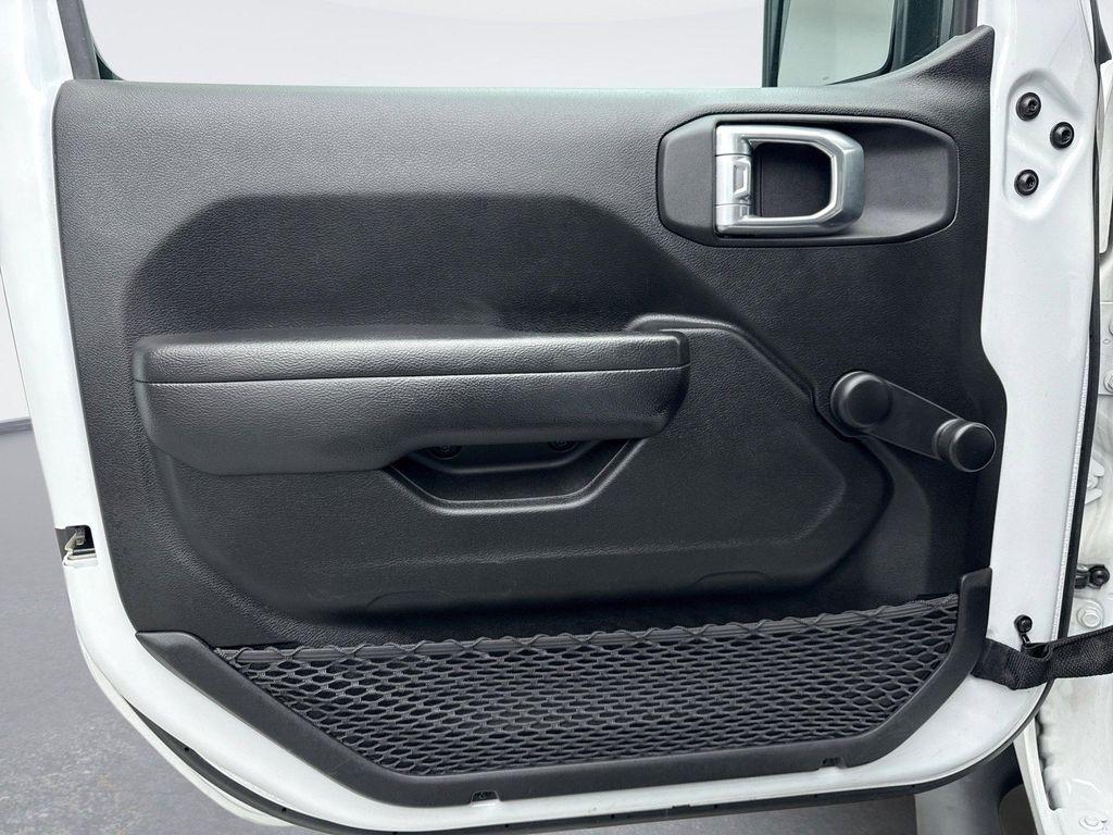 used 2023 Jeep Gladiator car, priced at $31,599