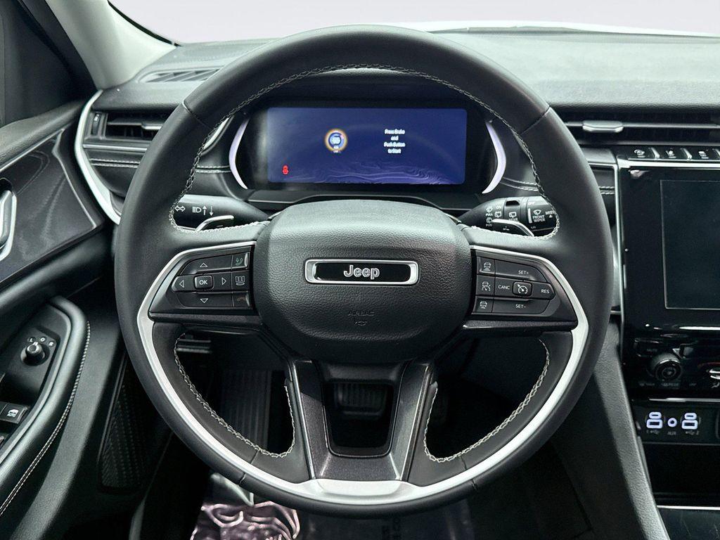 used 2023 Jeep Grand Cherokee car, priced at $27,299