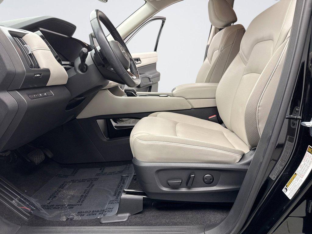 used 2024 Nissan Pathfinder car, priced at $34,499