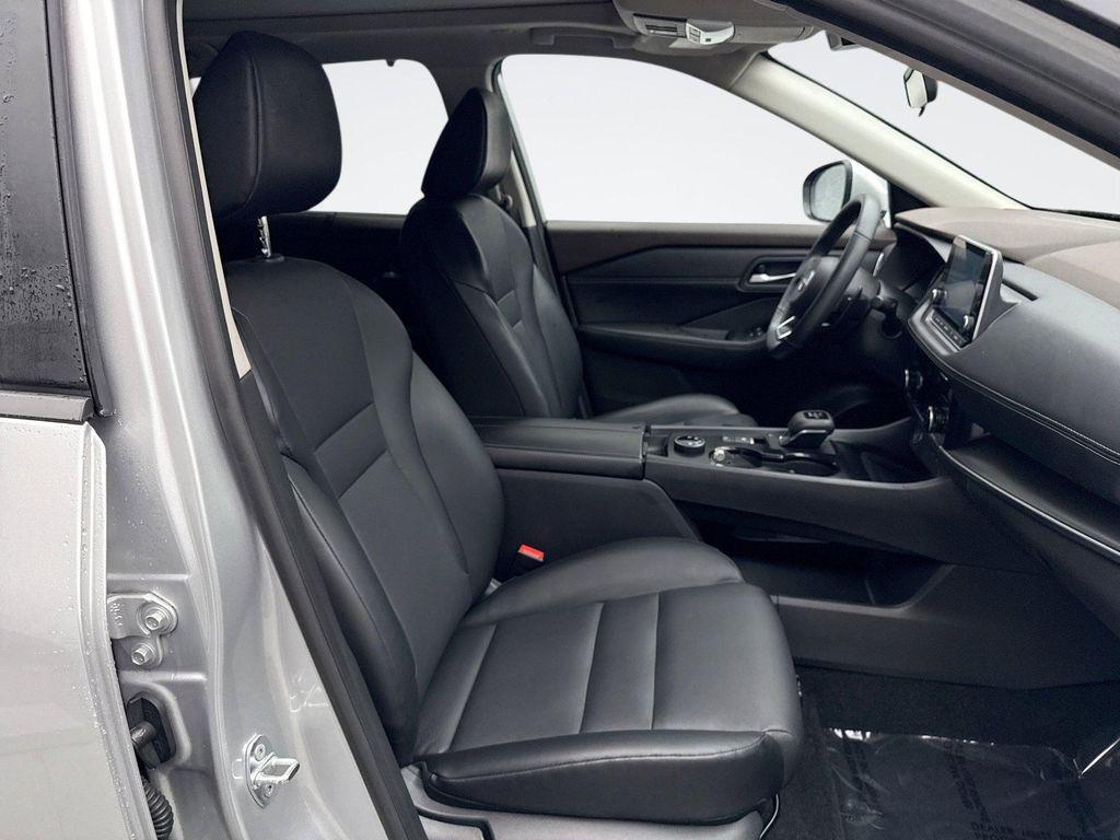 2023 Brilliant Silver Metallic Nissan Rogue