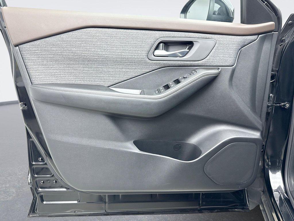used 2023 Nissan Rogue car, priced at $23,798
