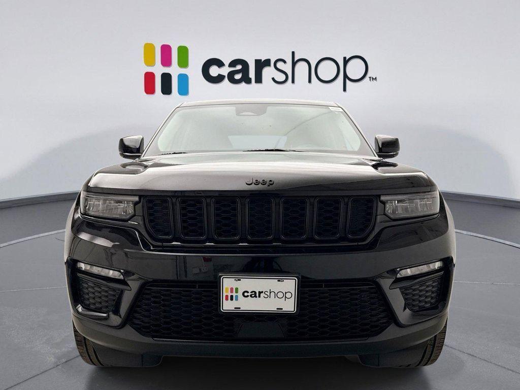 used 2023 Jeep Grand Cherokee car, priced at $33,899