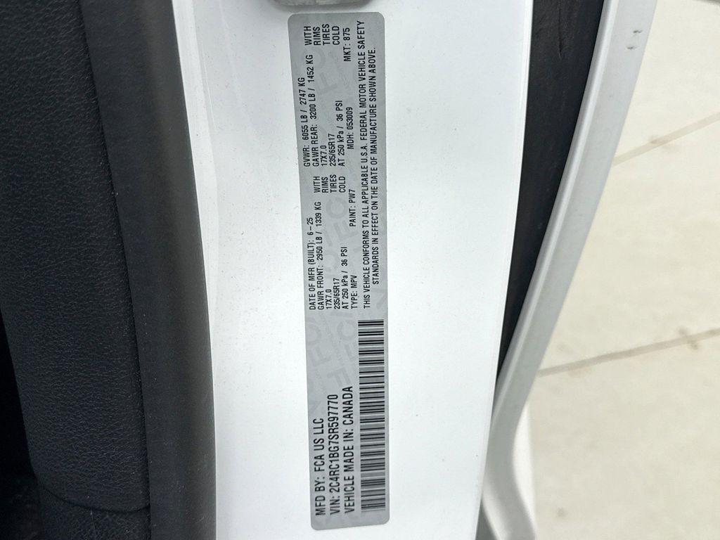 used 2025 Chrysler Pacifica car, priced at $32,499