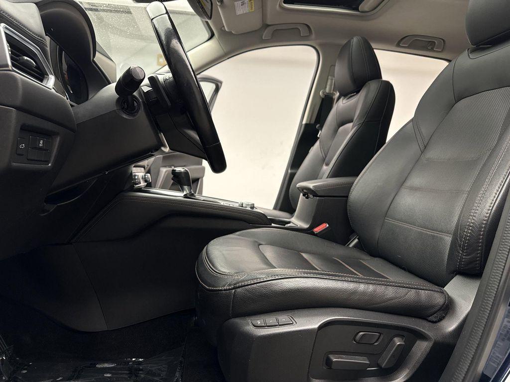 used 2023 Mazda CX-5 car, priced at $22,048