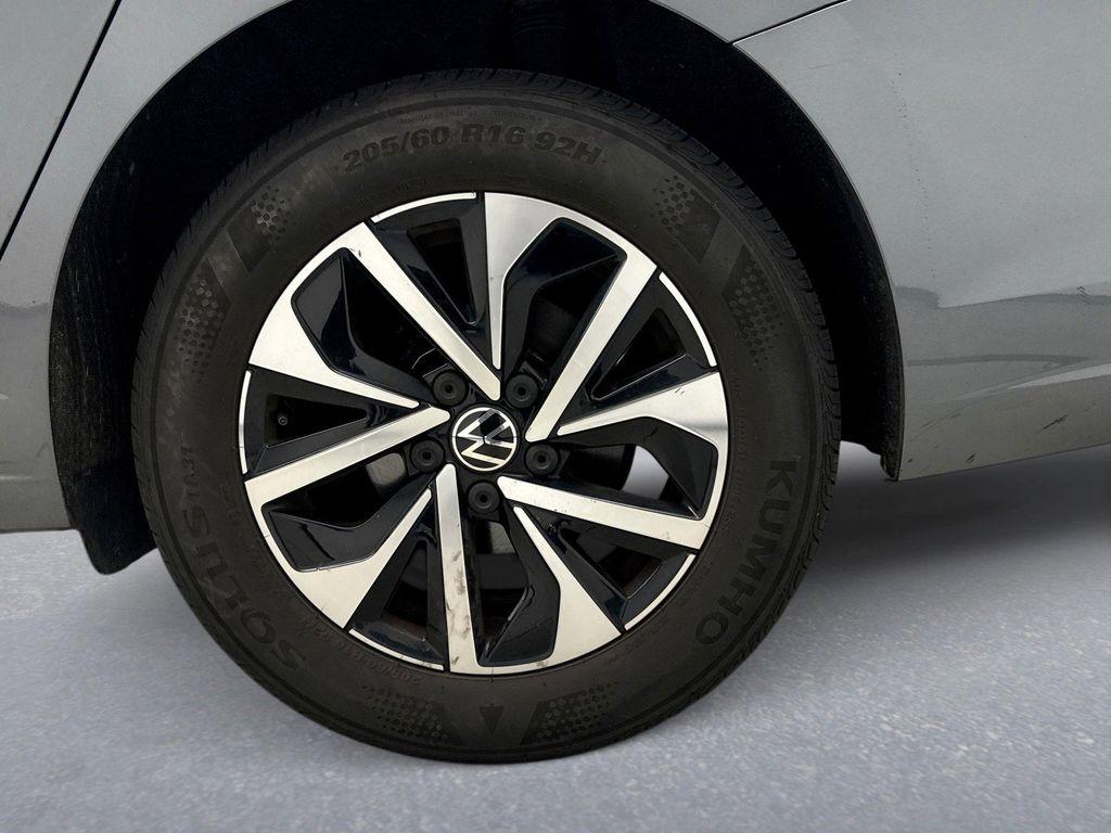 used 2024 Volkswagen Jetta car, priced at $17,499