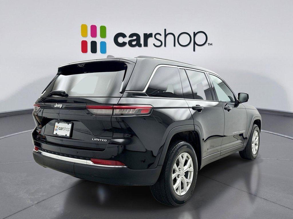 used 2023 Jeep Grand Cherokee car, priced at $31,399