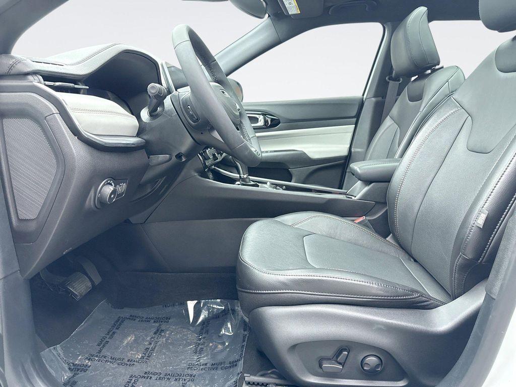 used 2023 Jeep Compass car, priced at $26,398