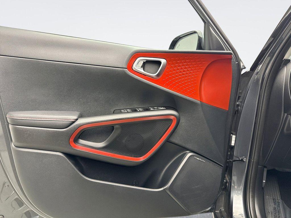 used 2023 Kia Soul car, priced at $20,199