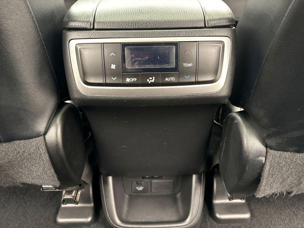 used 2018 Toyota Highlander car, priced at $20,648