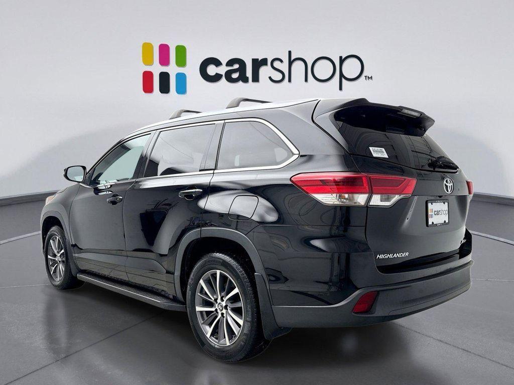 used 2018 Toyota Highlander car, priced at $20,648