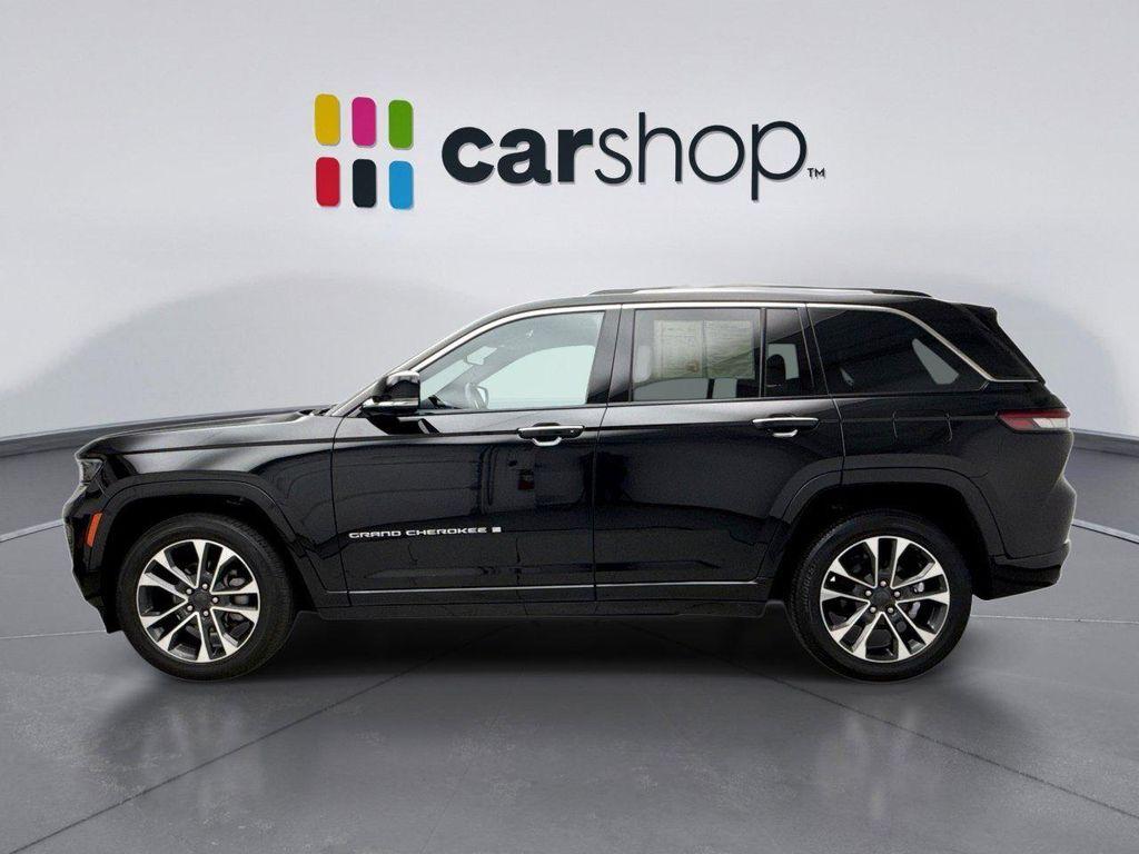 used 2023 Jeep Grand Cherokee car, priced at $32,948
