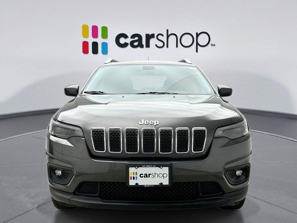 used 2019 Jeep Cherokee car, priced at $18,550