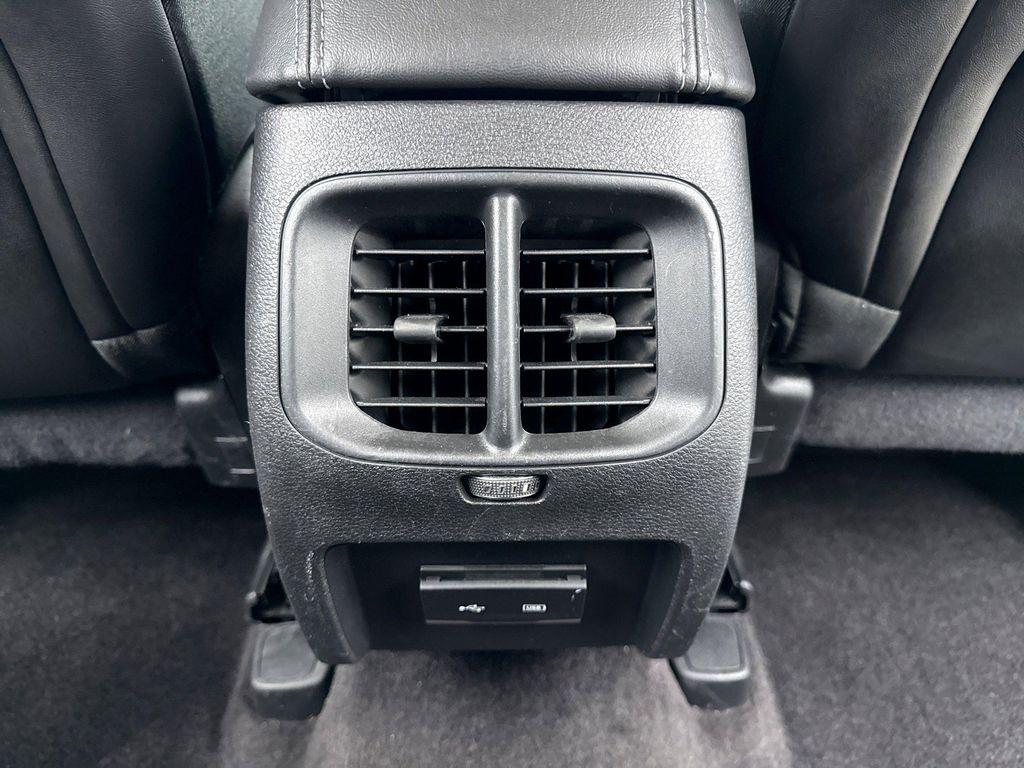 used 2019 Jeep Cherokee car, priced at $18,550