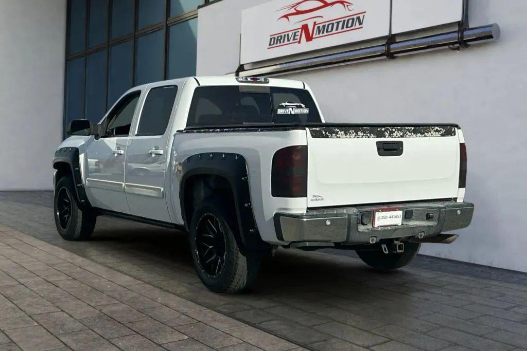 used 2011 Chevrolet Silverado 1500 car, priced at $14,484
