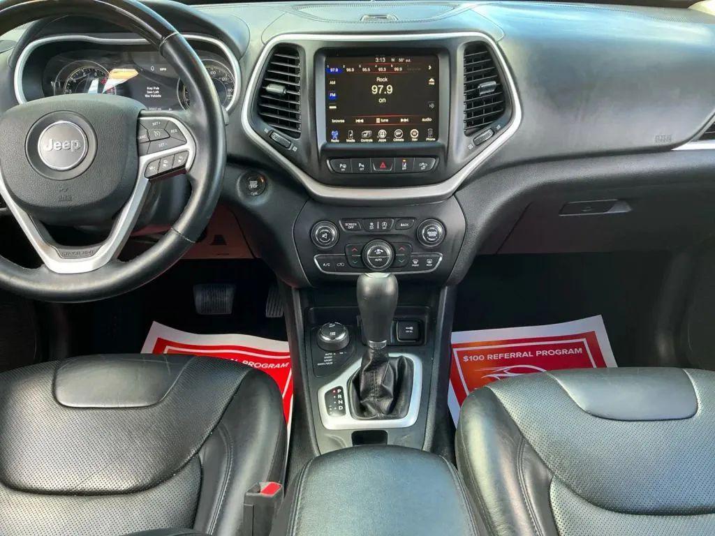 used 2017 Jeep Cherokee car, priced at $14,984