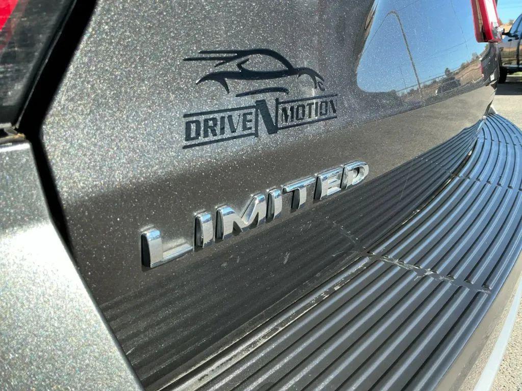 used 2019 Ford Expedition car, priced at $20,971