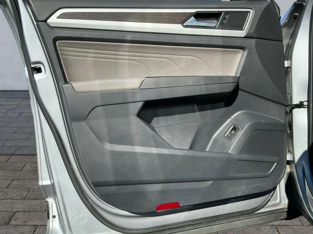 used 2022 Volkswagen Atlas car, priced at $20,484