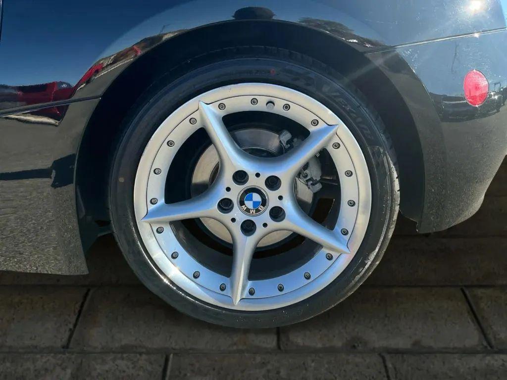 used 2007 BMW Z4 car, priced at $11,484