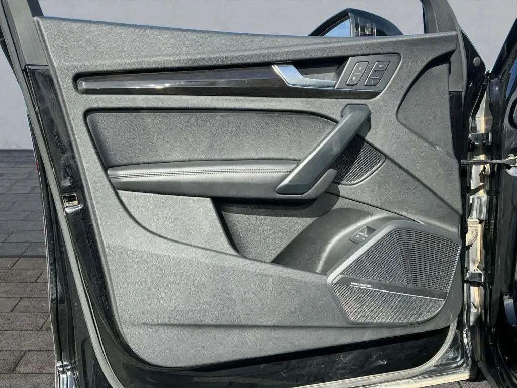 used 2020 Audi Q5 car, priced at $20,484