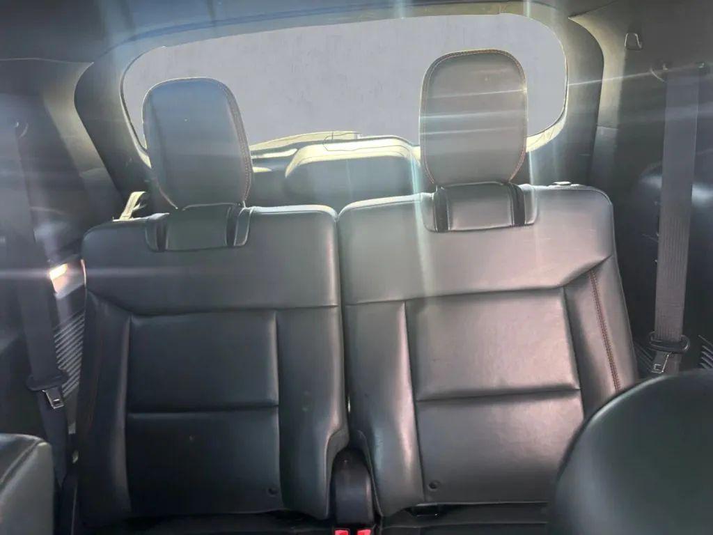 used 2022 Ford Explorer car, priced at $29,484