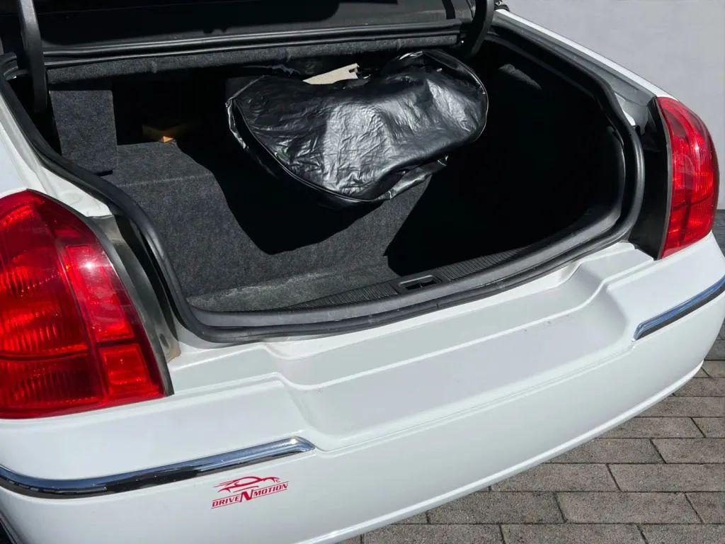 used 2011 Lincoln Town Car car, priced at $8,984