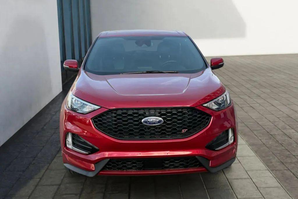 used 2021 Ford Edge car, priced at $25,970