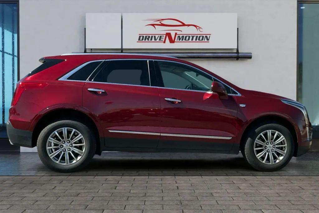 used 2017 Cadillac XT5 car, priced at $16,971