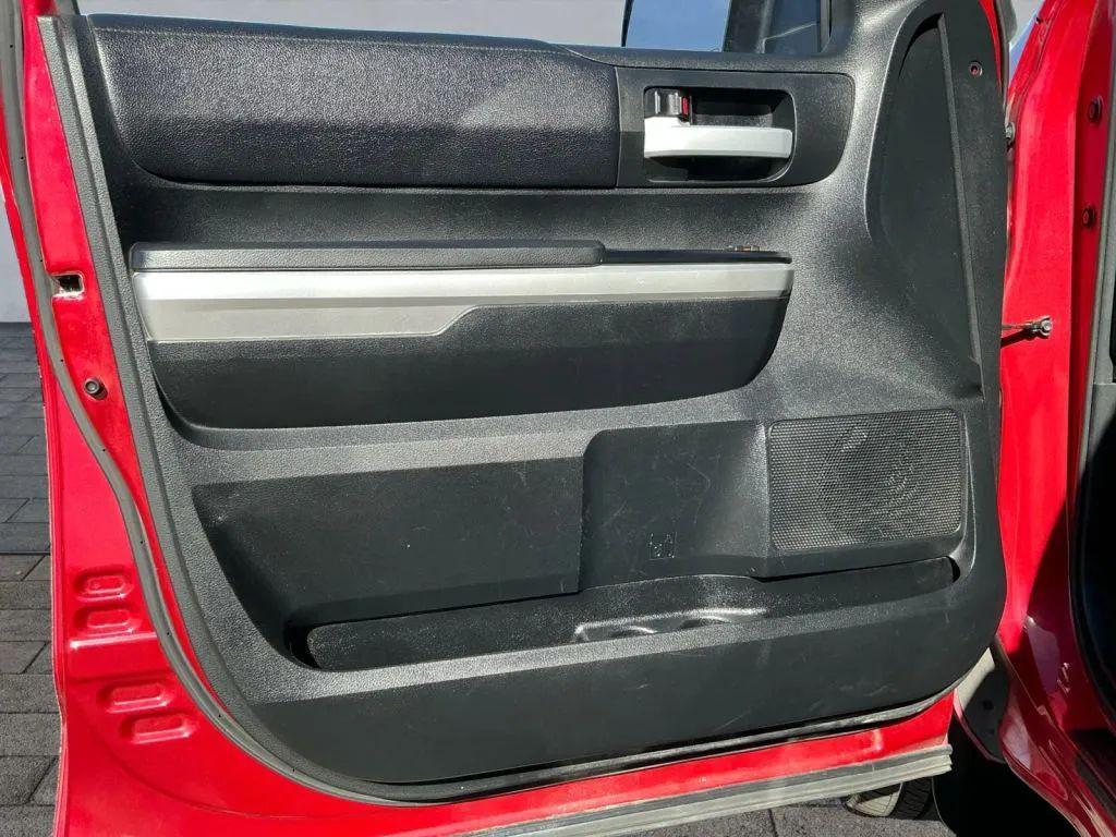 used 2017 Toyota Tundra car, priced at $23,471