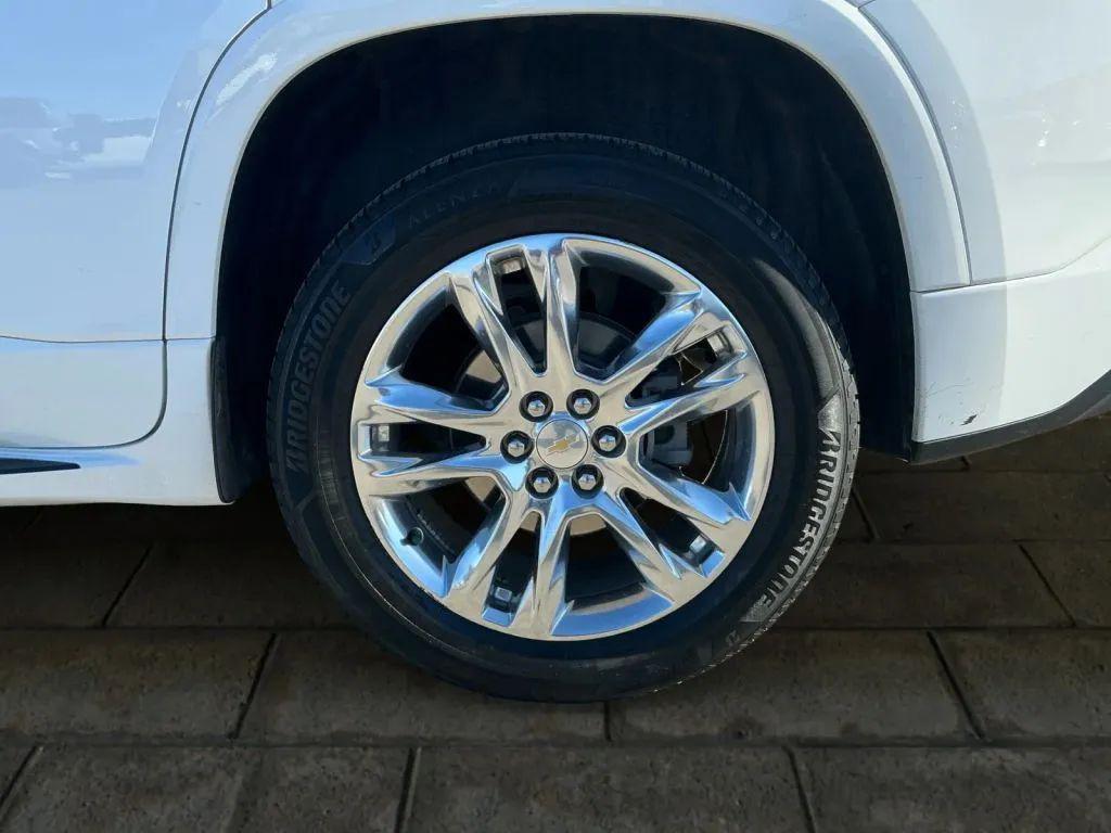 used 2021 Chevrolet Traverse car, priced at $19,984