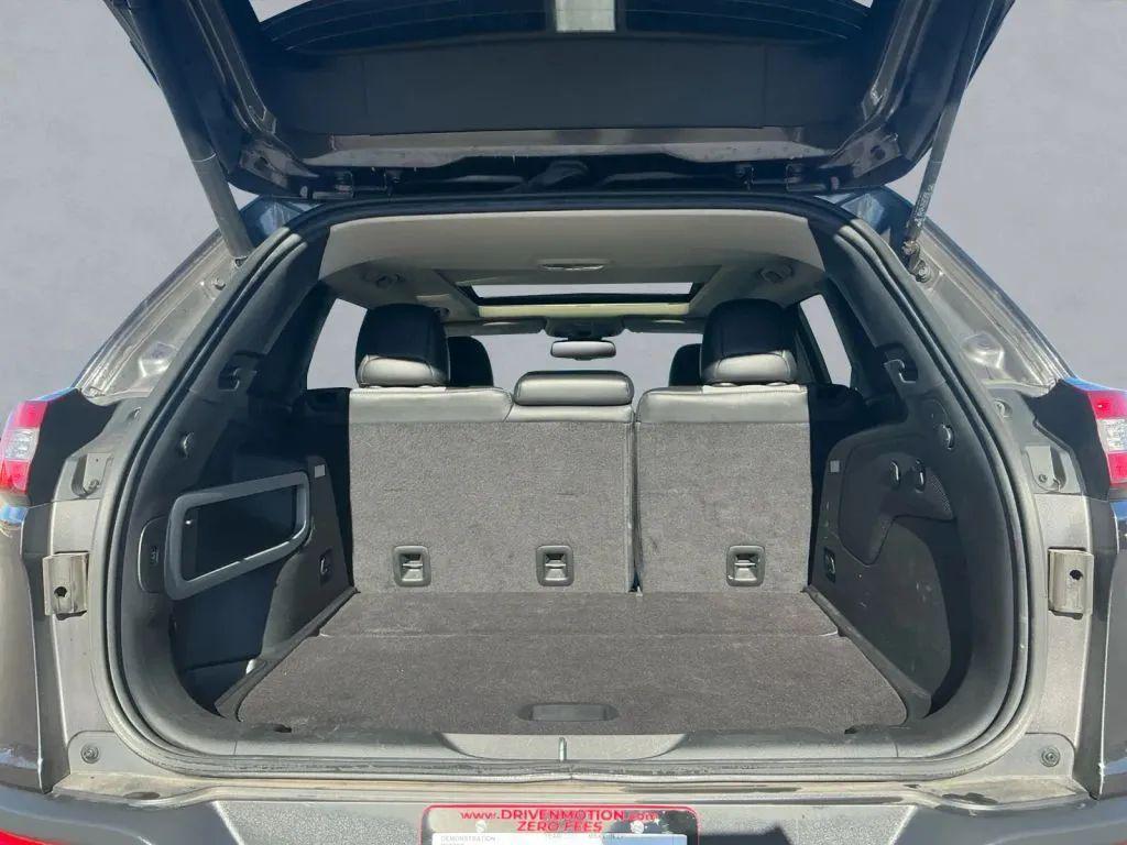 used 2014 Jeep Cherokee car, priced at $9,984