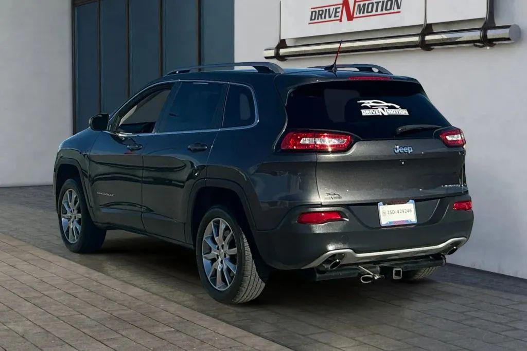 used 2014 Jeep Cherokee car, priced at $9,984