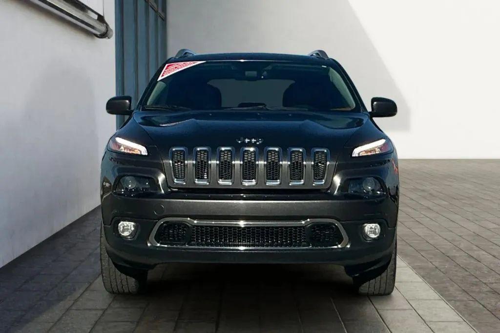 used 2014 Jeep Cherokee car, priced at $9,984