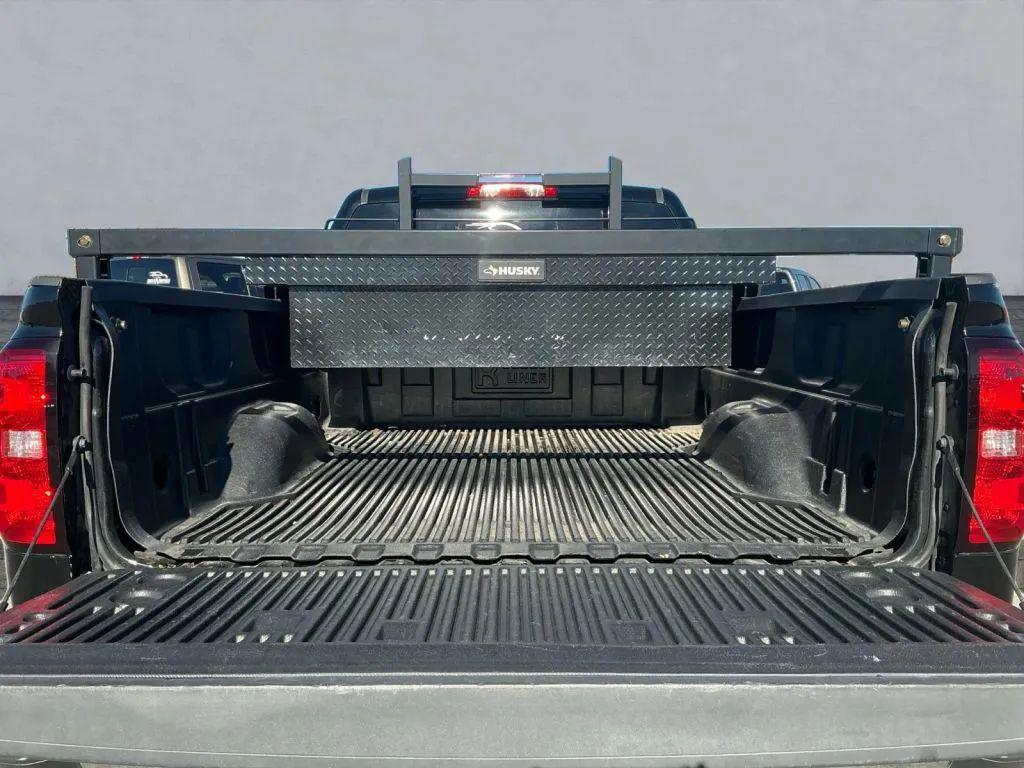 used 2018 Chevrolet Silverado 1500 car, priced at $22,471