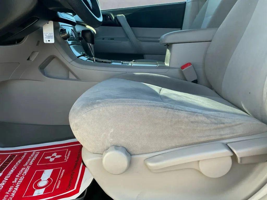 used 2011 Toyota Highlander car, priced at $12,484