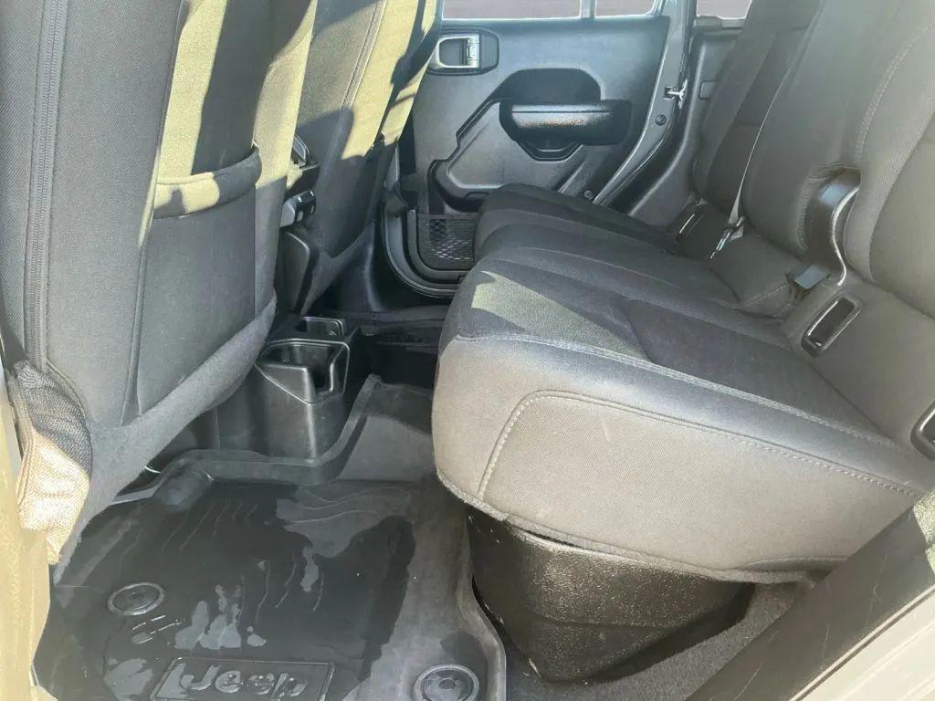 used 2022 Jeep Gladiator car, priced at $33,471