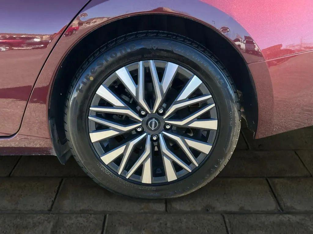 used 2024 Nissan Altima car, priced at $20,484