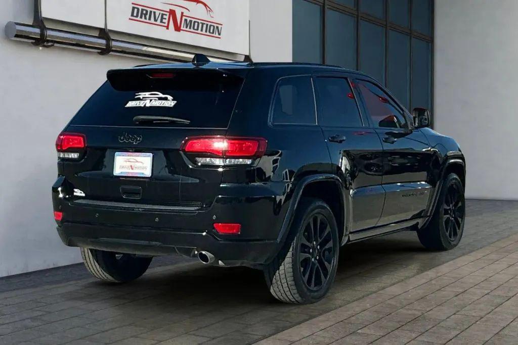 used 2018 Jeep Grand Cherokee car, priced at $12,984