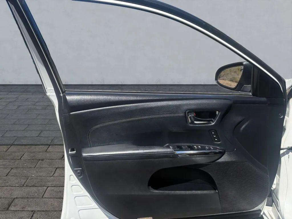 used 2013 Toyota Avalon Hybrid car, priced at $12,484