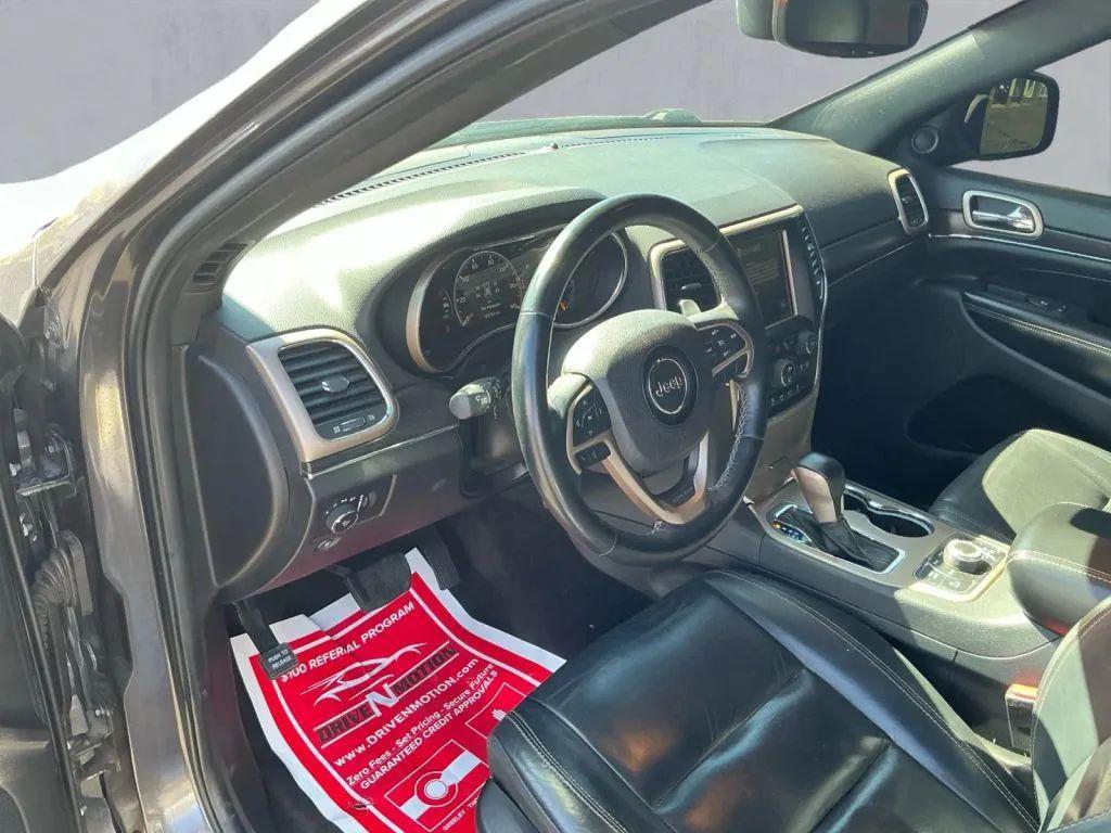 used 2017 Jeep Grand Cherokee car, priced at $13,484