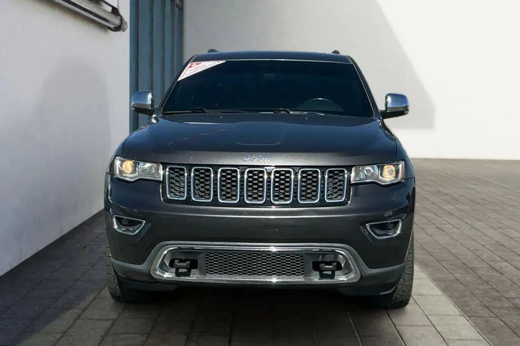 used 2017 Jeep Grand Cherokee car, priced at $13,484