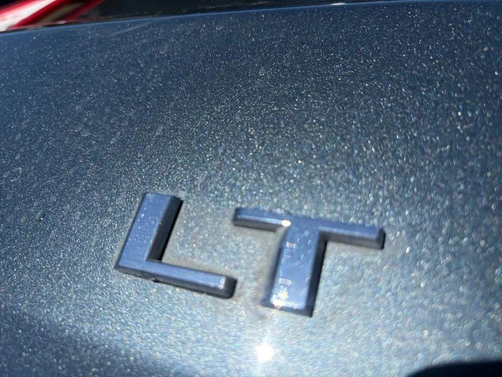 used 2021 Chevrolet Suburban car, priced at $29,984