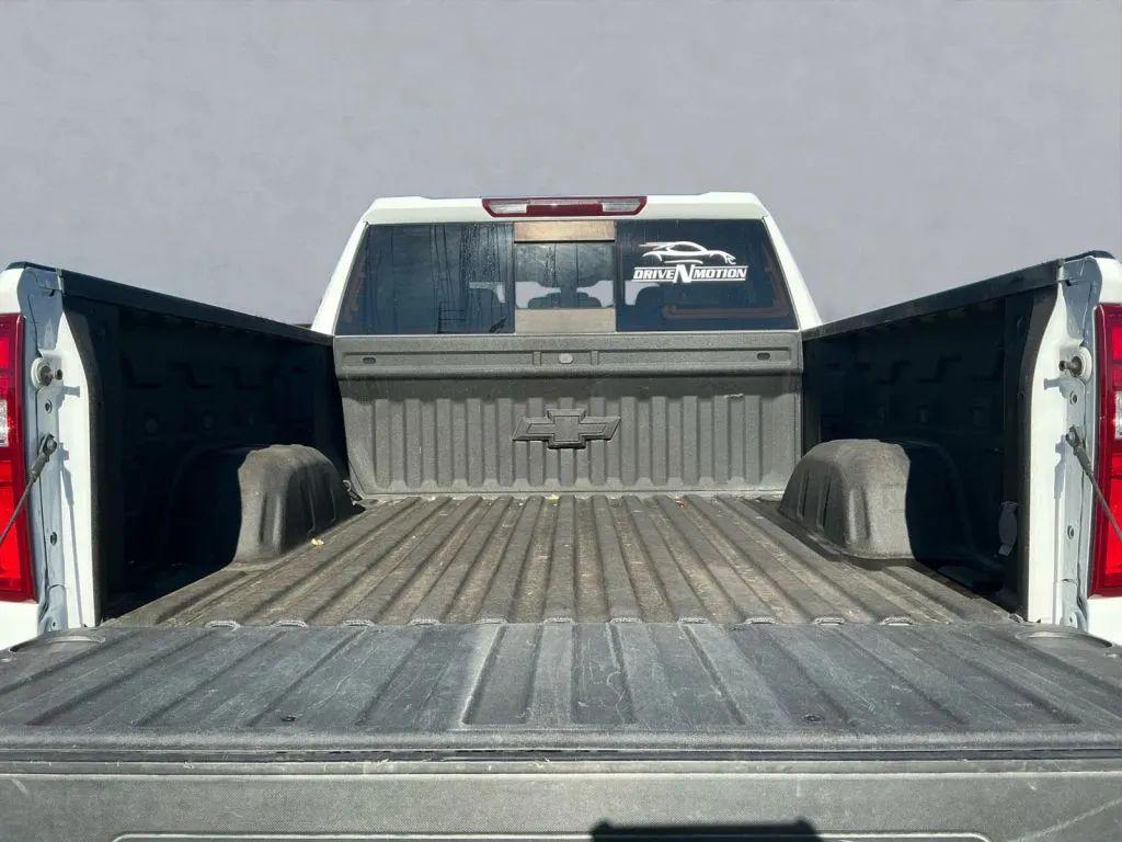 used 2021 Chevrolet Silverado 1500 car, priced at $32,971