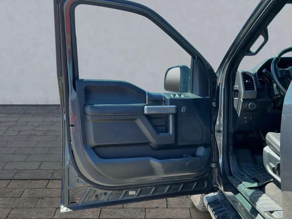 used 2020 Ford F-150 car, priced at $28,984