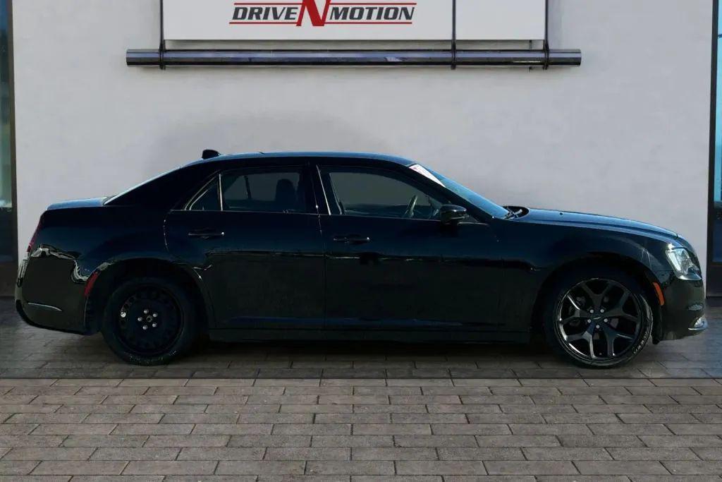 used 2022 Chrysler 300 car, priced at $21,984