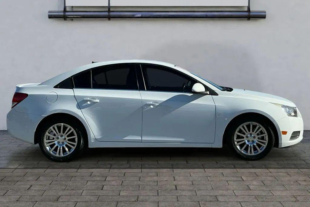 used 2014 Chevrolet Cruze car, priced at $8,484