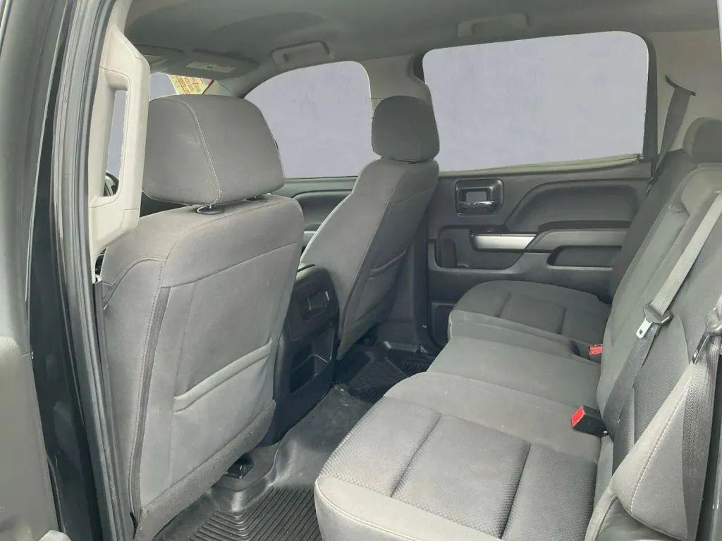 used 2018 Chevrolet Silverado 1500 car, priced at $22,984