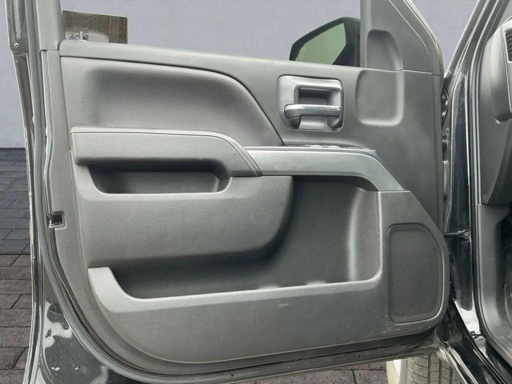 used 2018 Chevrolet Silverado 1500 car, priced at $22,984