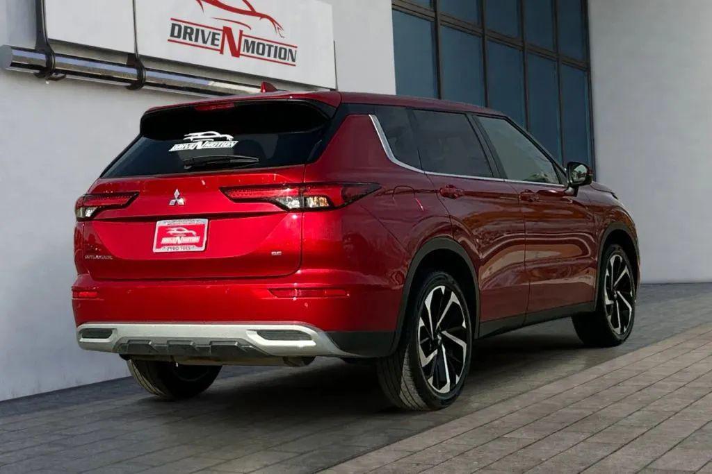 used 2024 Mitsubishi Outlander car, priced at $23,971