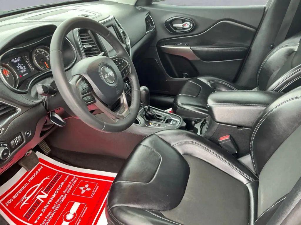 used 2020 Jeep Cherokee car, priced at $14,484